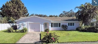 Beach Home Sale Pending in St. Petersburg, Florida