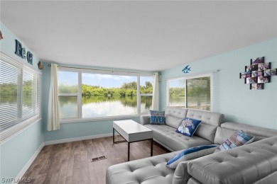 Beach Home For Sale in Fort Myers, Florida