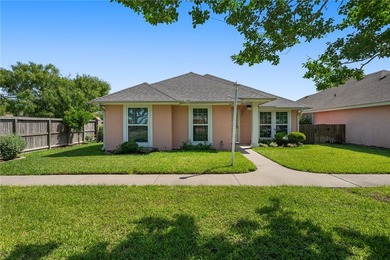 Beach Home For Sale in Ingleside, Texas