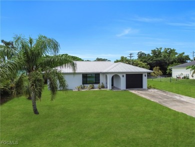 Beach Home Sale Pending in North Fort Myers, Florida