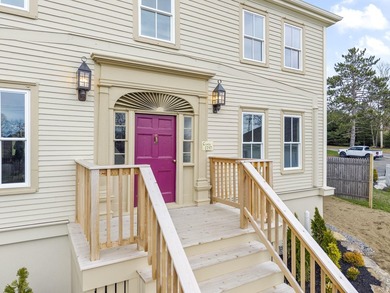Beach Home For Sale in Boothbay, Maine