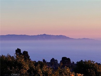 Beach Home Sale Pending in Rancho Palos Verdes, California