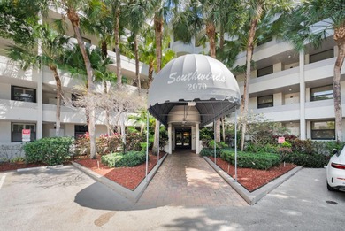 Beach Condo For Sale in Delray Beach, Florida