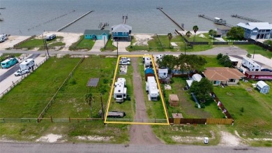 Beach Commercial For Sale in Rockport, Texas