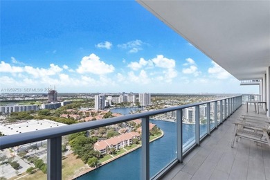 Beach Condo For Sale in Hollywood, Florida