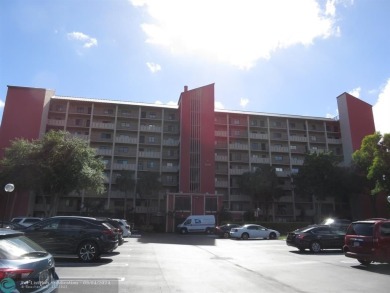 Beach Condo For Sale in Pompano Beach, Florida