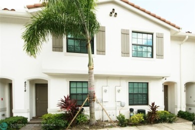 Beach Townhome/Townhouse For Sale in Riviera Beach, Florida