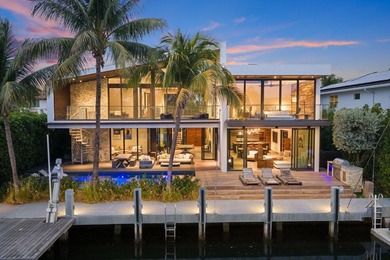 Beach Home For Sale in Boca Raton, Florida
