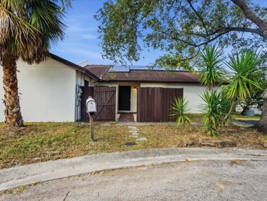 Beach Home Sale Pending in Tampa, Florida