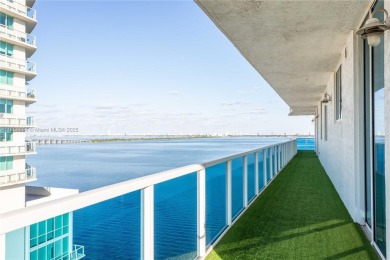 Beach Condo For Sale in Miami, Florida