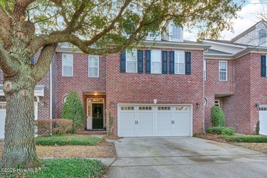 Beach Townhome/Townhouse For Sale in Wilmington, North Carolina