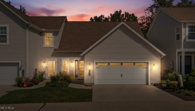 Condo For Sale in Willowick image photo picture