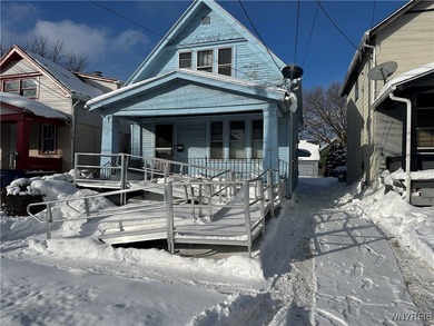 Beach Home For Sale in Buffalo, New York