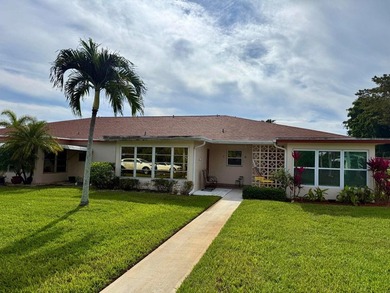 Beach Home For Sale in Delray Beach, Florida