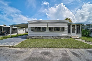 Beach Home For Sale in Sarasota, Florida