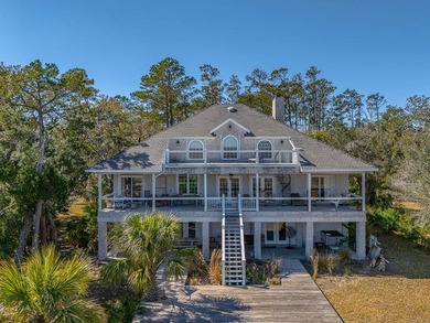 Beach Home For Sale in Waverly, Georgia