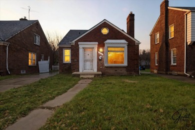 Beach Home For Sale in Detroit, Michigan