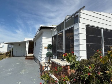 Beach Home For Sale in Venice, Florida