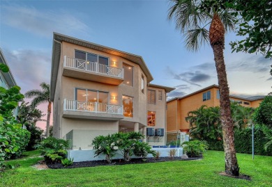 Beach Home For Sale in Bradenton, Florida