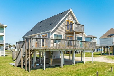 Beach Home For Sale in Galveston, Texas