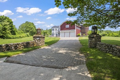 Beach Home For Sale in Wells, Maine
