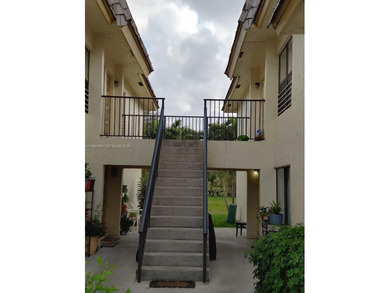Beach Condo For Sale in Coral Springs, Florida