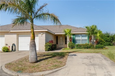 Beach Townhome/Townhouse For Sale in Laguna Vista, Texas