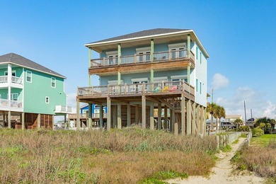 Beach Home For Sale in Galveston, Texas