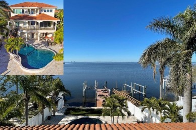 Beach Home For Sale in Palm Harbor, Florida