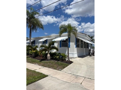 Beach Home For Sale in Boynton Beach, Florida