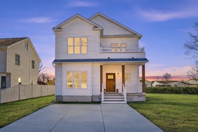 Beach Home For Sale in Villas, New Jersey