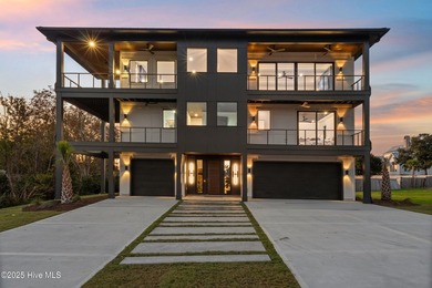 Beach Home For Sale in Hampstead, North Carolina