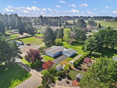 Beach Home For Sale in Crescent City, California