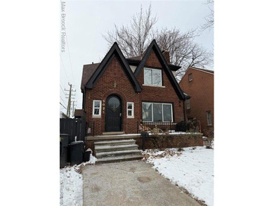 Beach Home For Sale in Detroit, Michigan