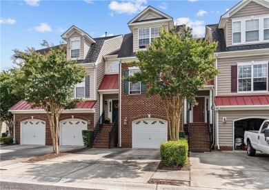 Beach Townhome/Townhouse For Sale in Virginia Beach, Virginia