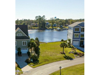 Beach Lot Off Market in Southport, North Carolina