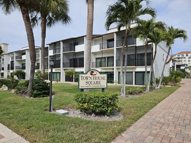 Beach Condo For Sale in Marco Island, Florida