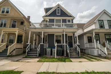 Beach Home For Sale in Milwaukee, Wisconsin