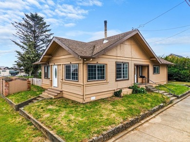 Beach Home For Sale in Crescent City, California