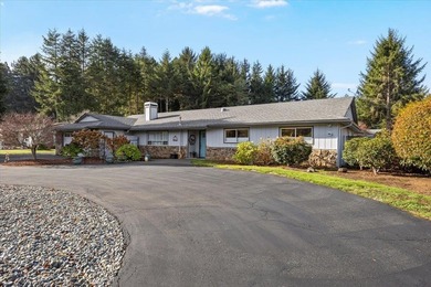 Beach Home For Sale in Crescent City, California