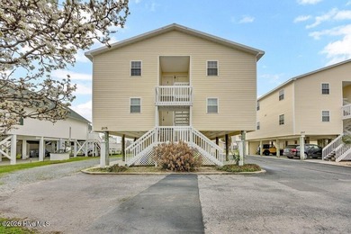 Beach Condo For Sale in Carolina Beach, North Carolina