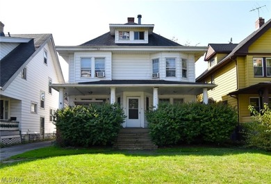 Beach Home For Sale in Cleveland, Ohio