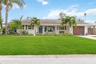 Beach Home Sale Pending in Sarasota, Florida