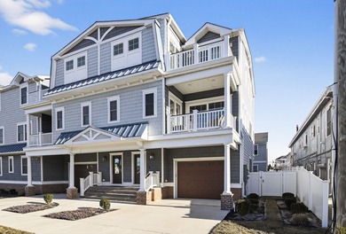 Beach Townhome/Townhouse For Sale in Wildwood Crest, New Jersey
