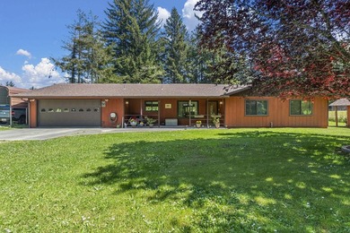 Beach Home For Sale in Crescent City, California