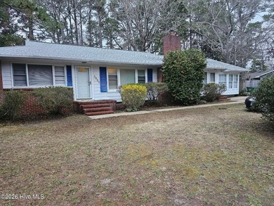Beach Home Active Under Contract in Wilmington, North Carolina