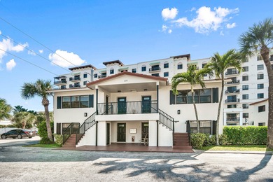 Beach Condo For Sale in Boca Raton, Florida