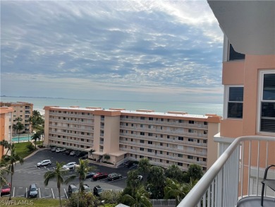 Beach Condo For Sale in Fort Myers Beach, Florida