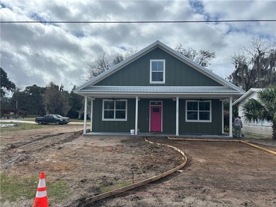 Beach Home For Sale in Darien, Georgia