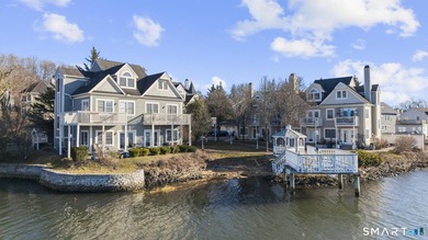 Beach Townhome/Townhouse Active Under Contract in New Haven, Connecticut